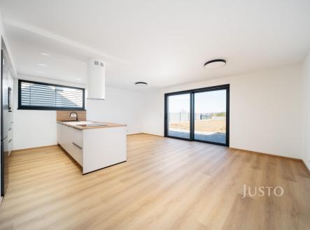 Pronájem domu/vily, 121 m²