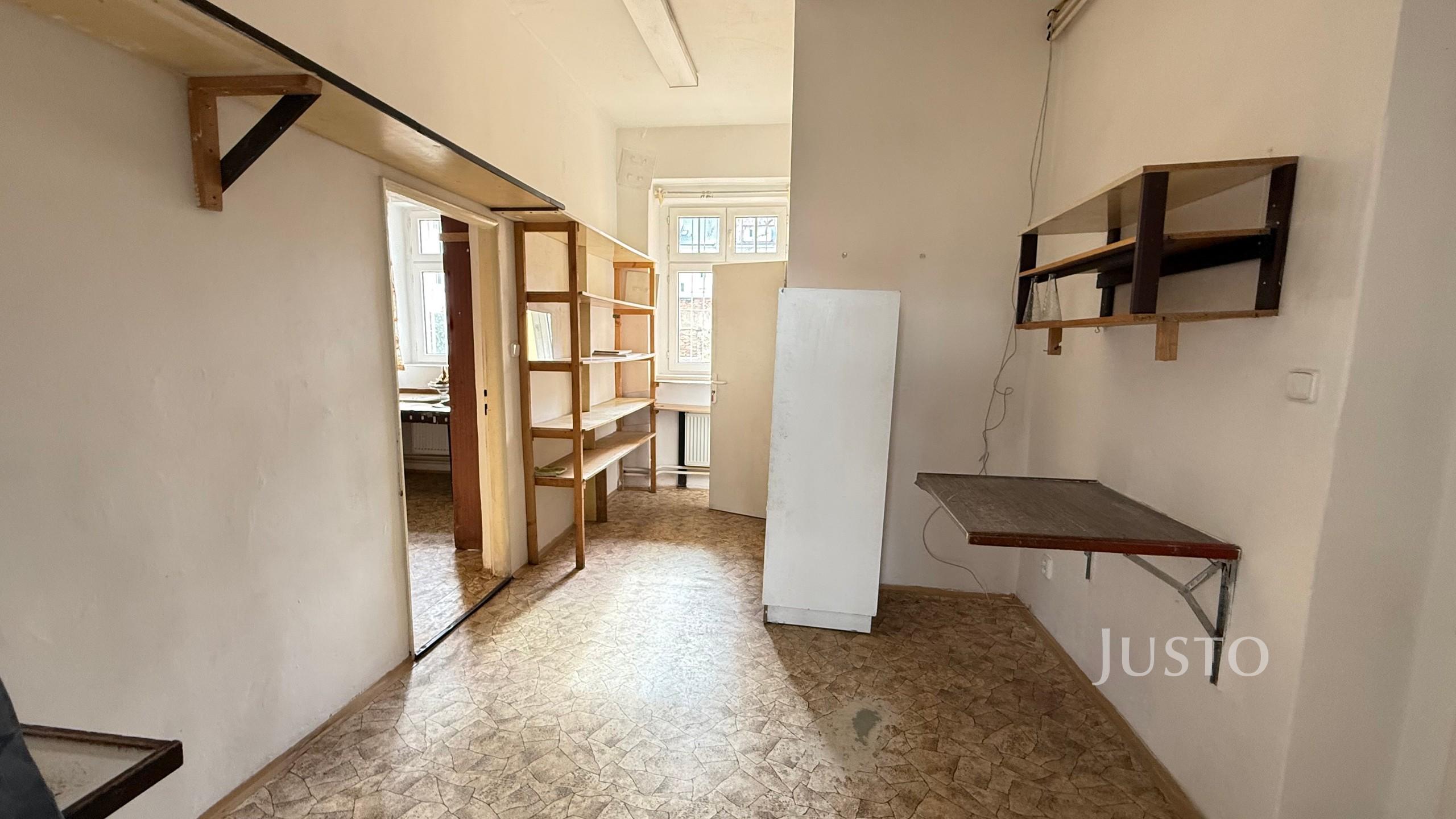 Pronájem kanceláří 70 m²