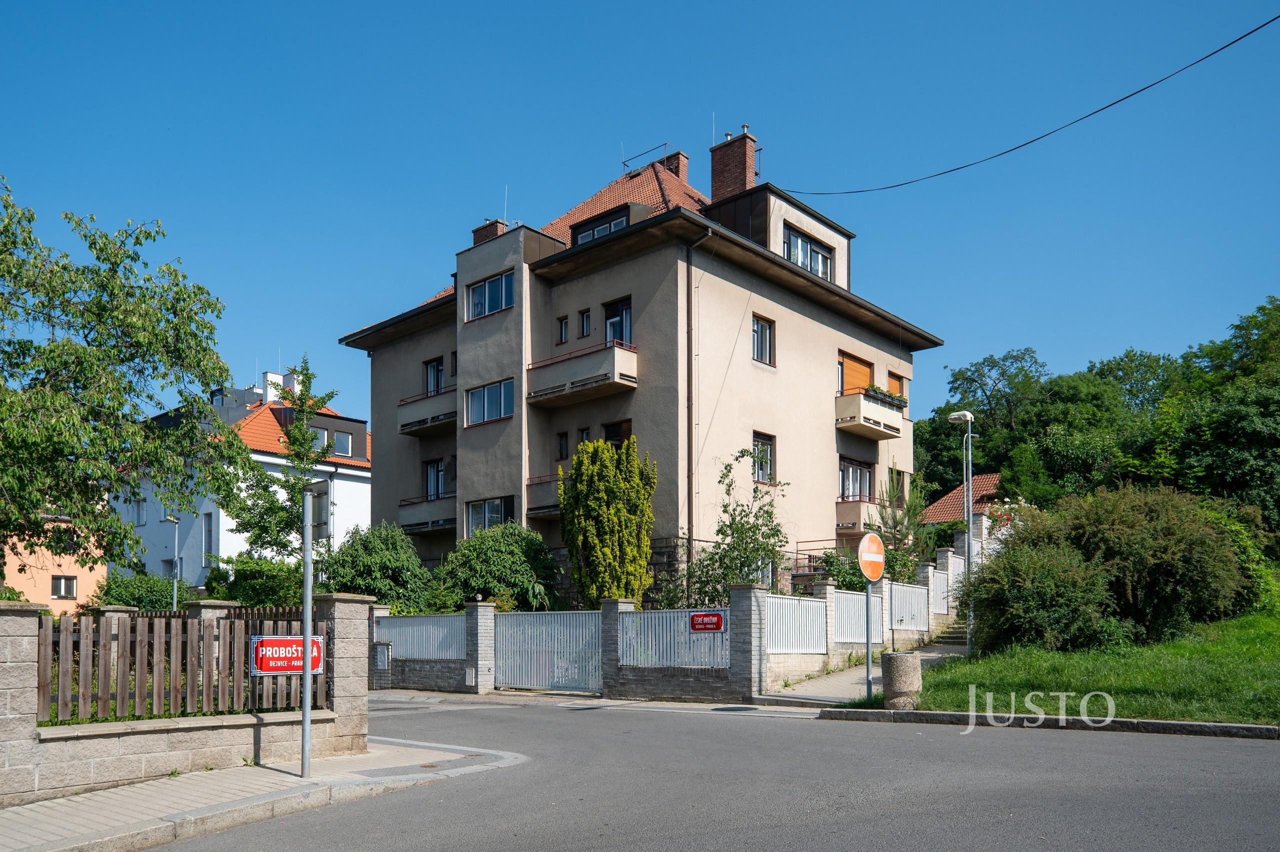 Pronájem ateliéru 1+kk(+komora), 43 m², České družiny, Praha 6 - Dejvice
