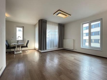 Pronájem bytu, 2+kk, 64 m²