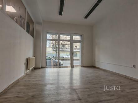 Pronájem obchodní prostor