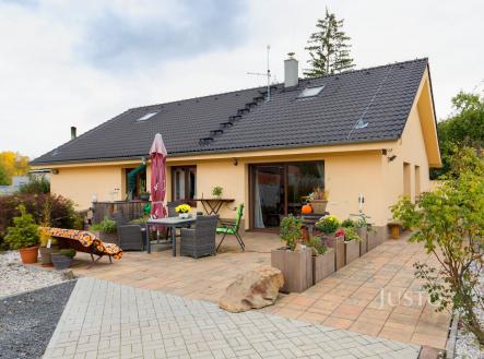 Prodej domu/vily, 227 m² obrázek