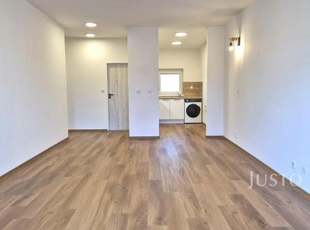 Pronájem bytu, 2+kk, 65 m²