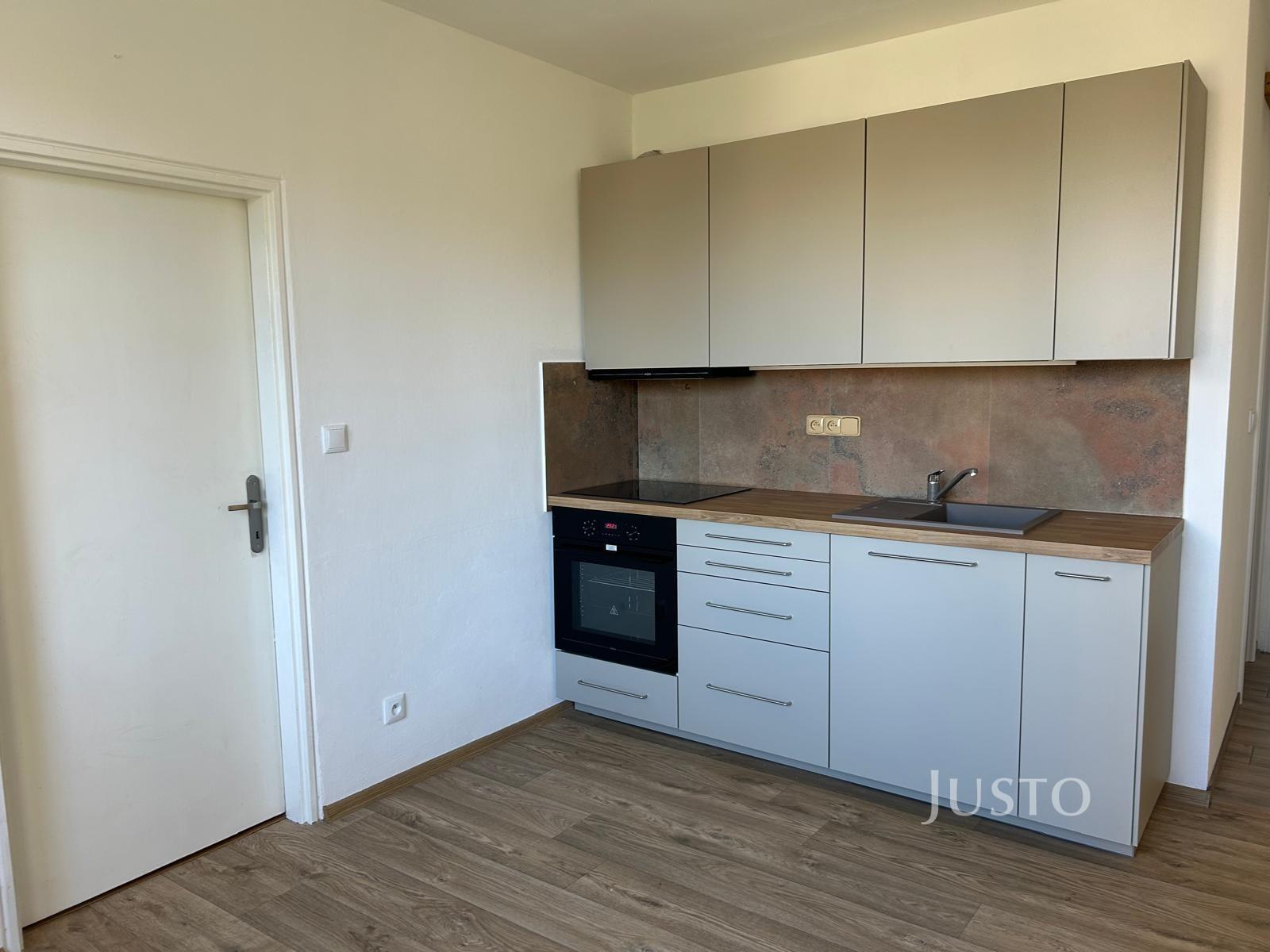 Pronájem 1+kk 36 m² + balkón 5 m²