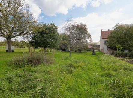 Prodej pozemku pro bydlení, 2 331 m²