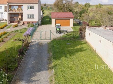 Prodej pozemku pro bydlení, 2 331 m²