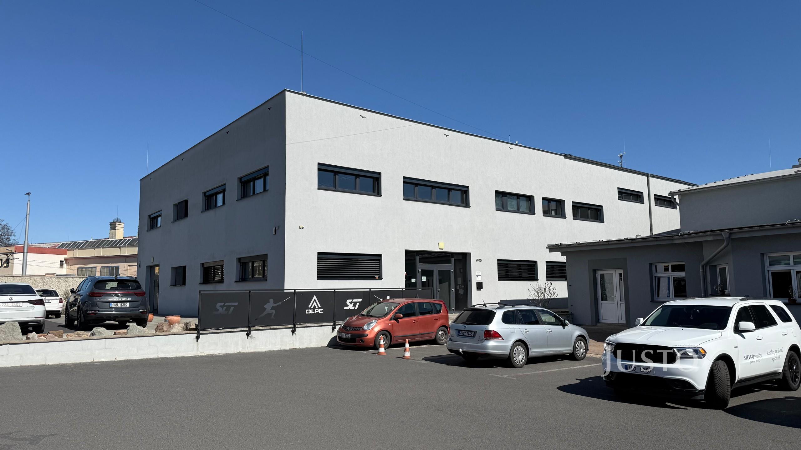 Pronájem kanceláří 165 m²