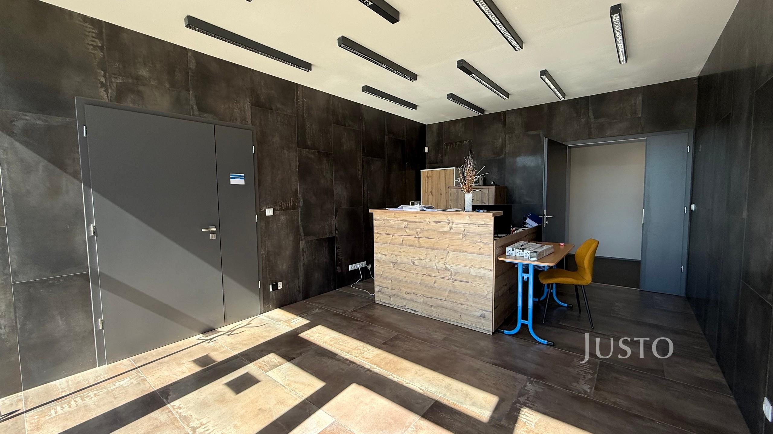 Pronájem kanceláří 165 m²