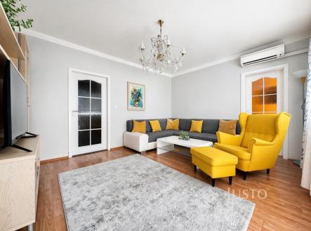 Prodej bytu, 4+1, 90 m²