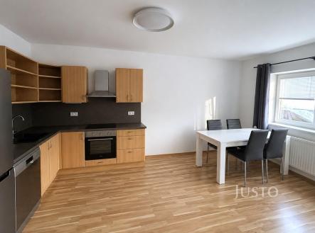 Pronájem bytu, 3+kk, 83 m²