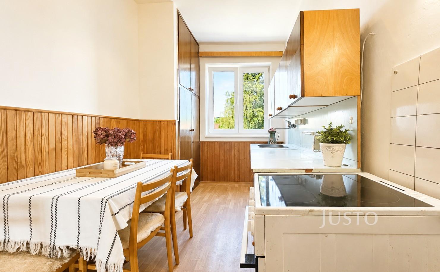 Prodej 3+1, 80 m² + balkón 5 m² + parkování