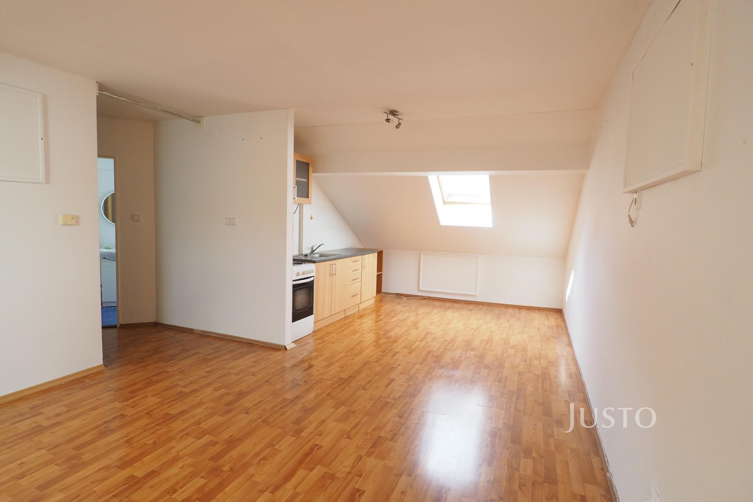 Pronájem 2+kk 61 m²