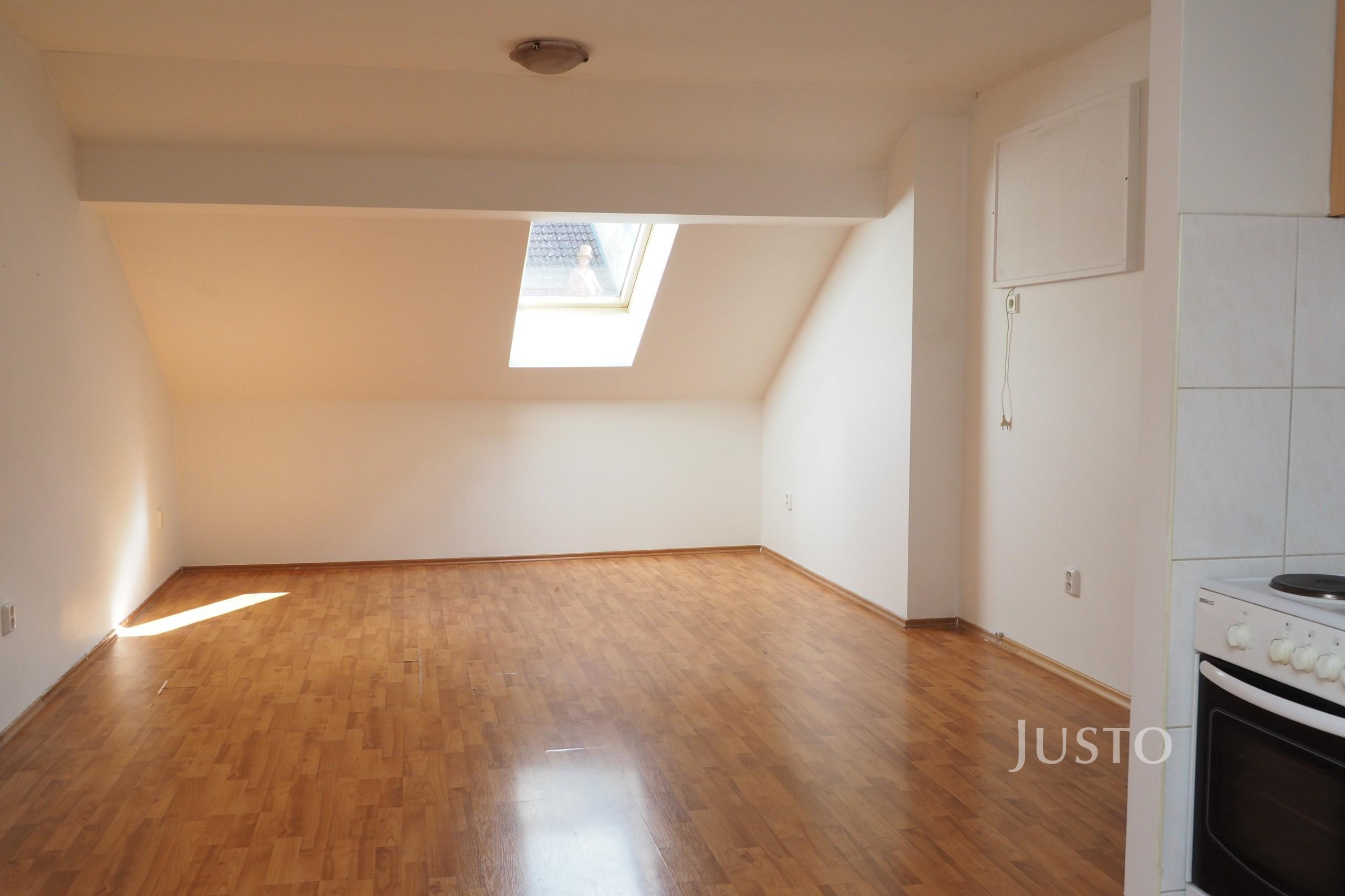 Pronájem 2+kk 61 m²