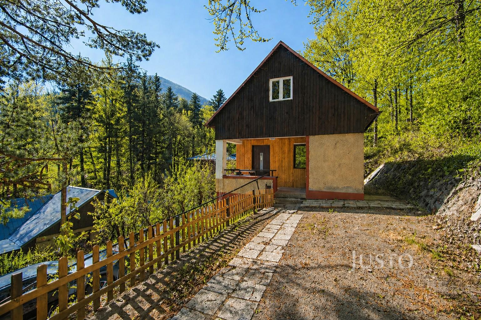 Prodej chaty 68 m² s pozemkem 295 m² + terasa 6 m²