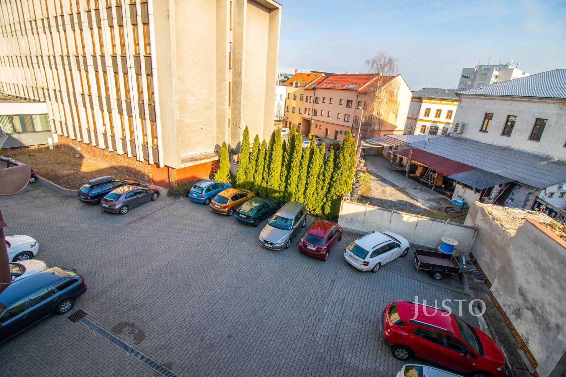 Pronájem kanceláří 67 m²