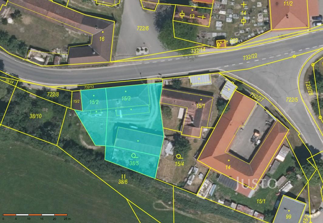 Prodej rodinného domu 180 m² s pozemkem 911 m²