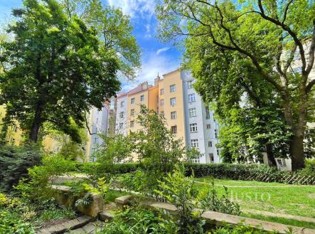 Prodej bytu, 3+kk, 87 m²
