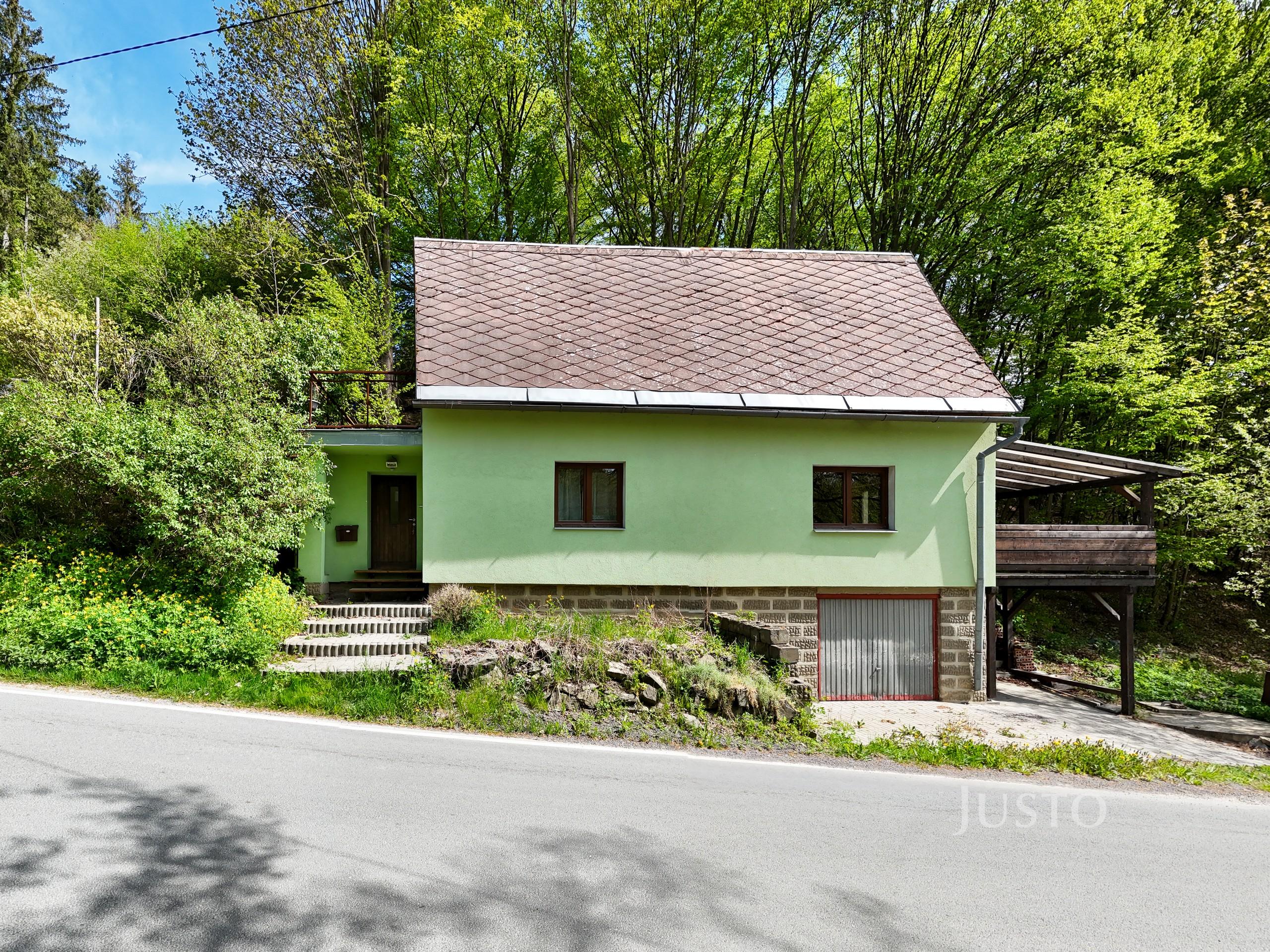 Prodej rodinného domu 68 m² s pozemkem 330 m² + terasa 10 m² + balkón 8 m²