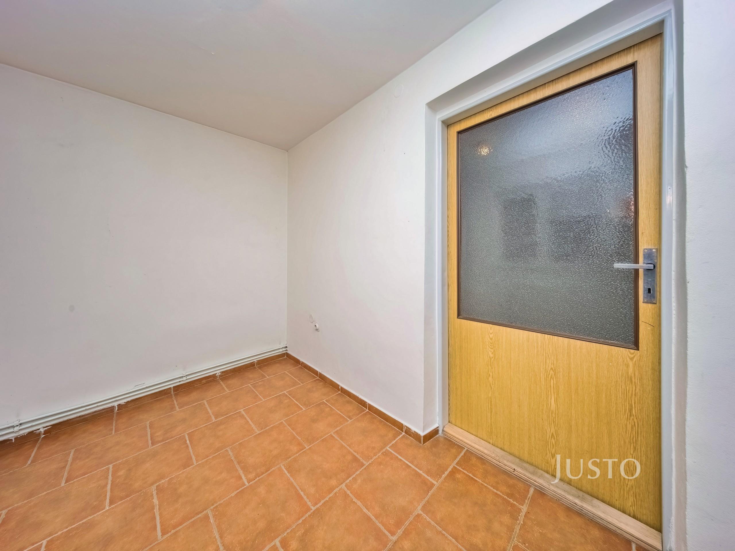 Prodej rodinného domu 68 m² s pozemkem 330 m² + terasa 10 m² + balkón 8 m²