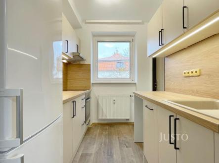 Pronájem bytu, 3+1, 66 m²