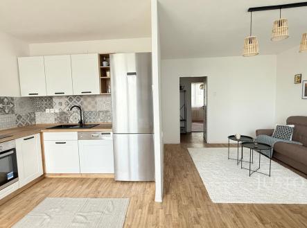 Pronájem bytu, 3+kk, 62 m²