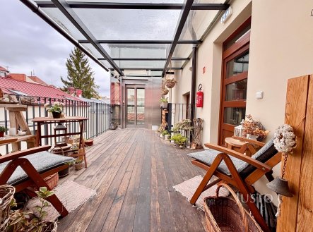 Pronájem bytu, 2+kk, 77 m²