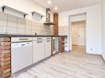 Pronájem bytu, 2+1, 62 m² obrázek