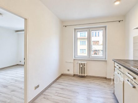 Pronájem bytu, 2+1, 62 m²