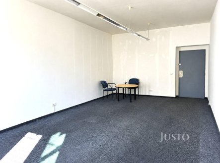 Pronájem kanceláře, 37 m²