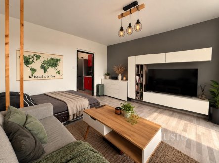 Pronájem bytu, 1+kk, 34 m²
