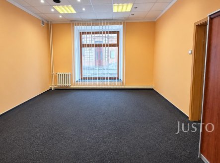 Pronájem kanceláře, 51 m²
