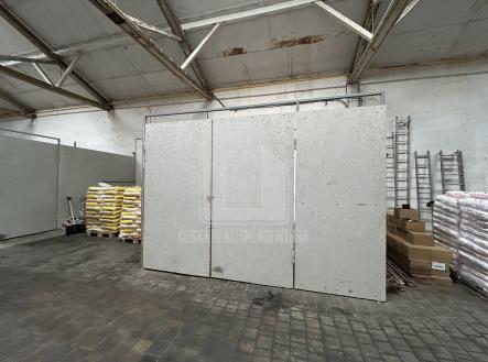 Pronájem komerčního objektu, sklad, 22 m²