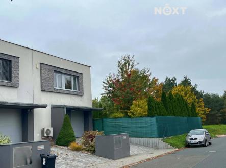 Pronájem domu/vily, 160 m²