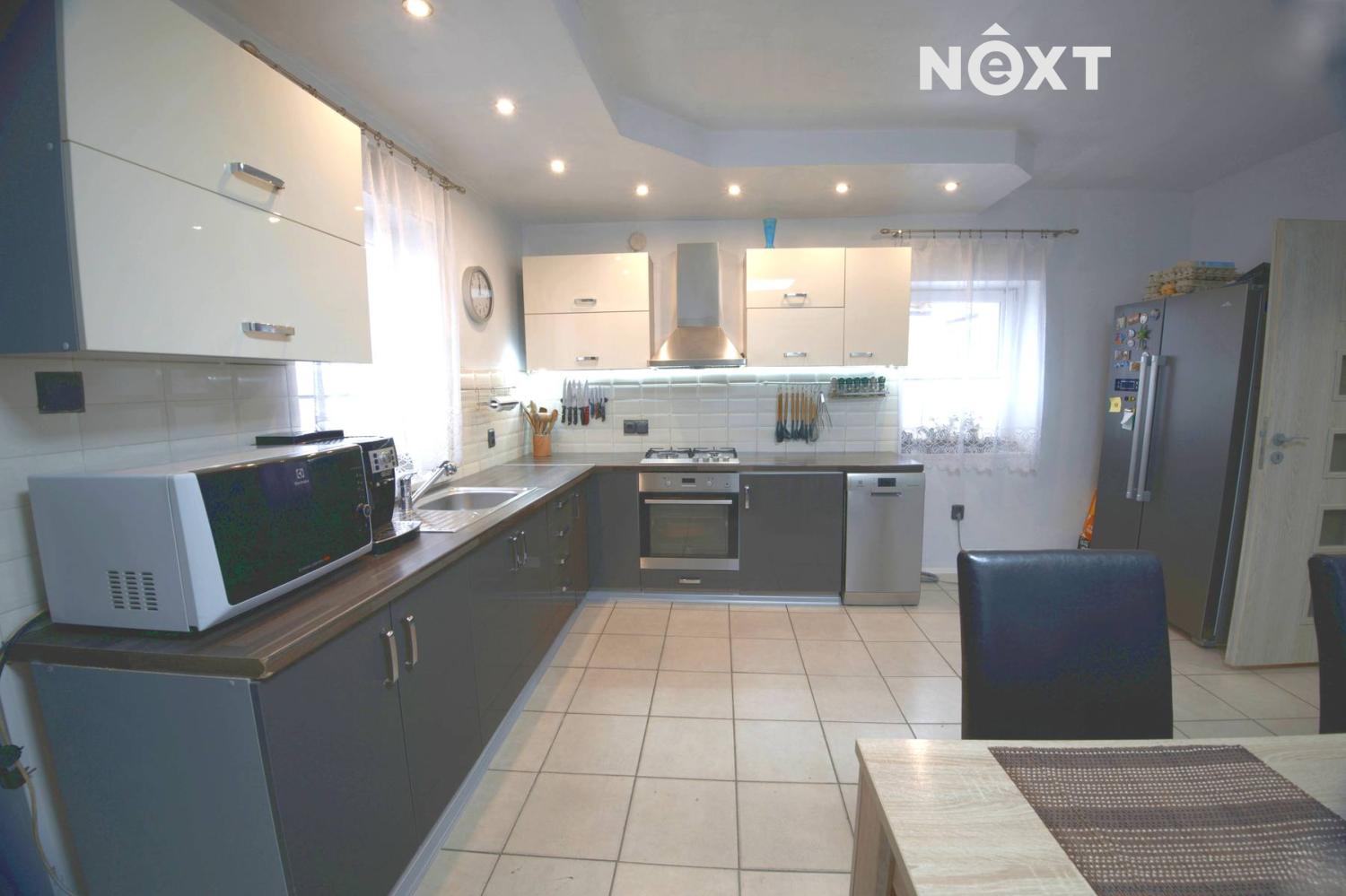 Prodej Rodinný dům, 187㎡