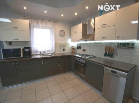 Prodej domu/vily, 187 m²