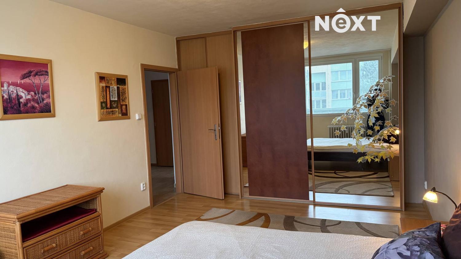 Pronájem byt 3+1, 90㎡