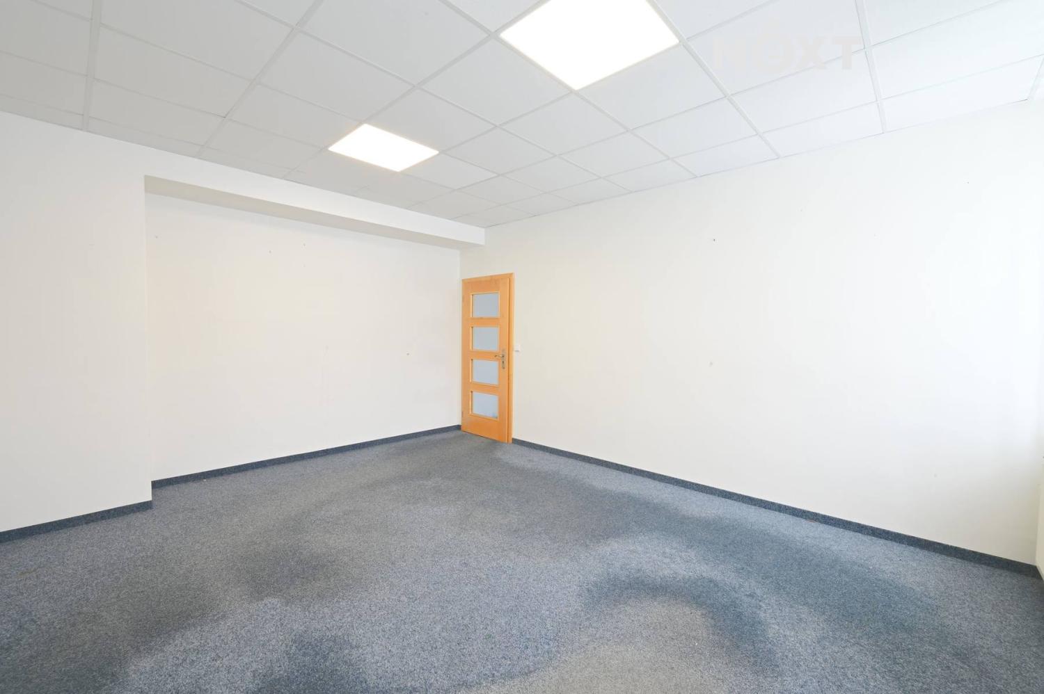 Pronájem komerční Kanceláře, 53㎡