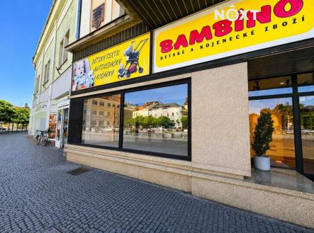 Pronájem komerčního objektu, sklad, 400 m²