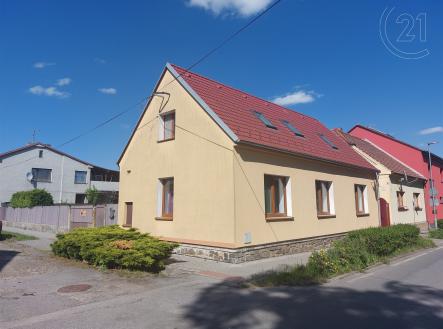 Prodej - dům/vila, 179 m² obrázek