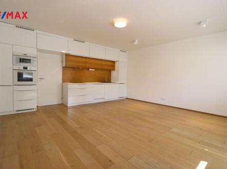 Prodej bytu, 3+kk, 81 m²