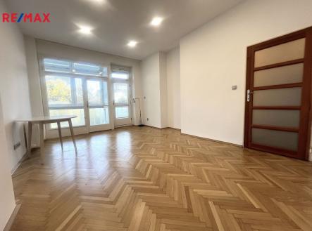 Pronájem bytu, 3+kk, 71 m²