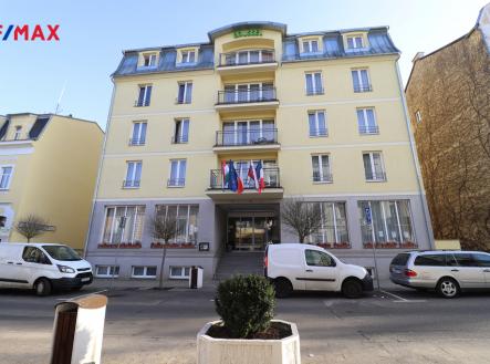 Prodej - hotel, 2 963 m²