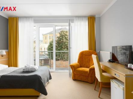 Prodej hotel, 2 963 m²