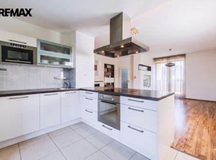 Prodej domu/vily, 202 m²