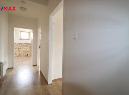 Pronájem bytu, 3+kk, 95 m²