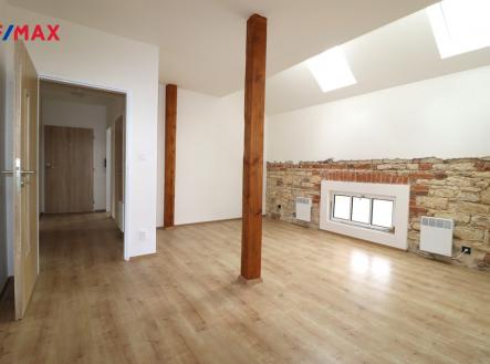 Pronájem bytu, 3+kk, 95 m²