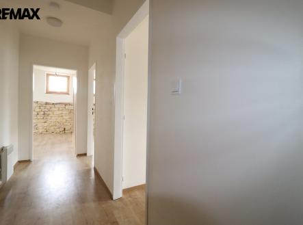 Pronájem bytu, 3+kk, 95 m²