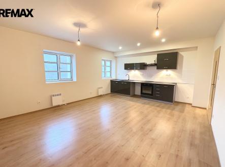 Pronájem bytu, 3+kk, 95 m²