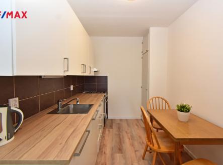 Pronájem bytu, 3+kk, 63 m²