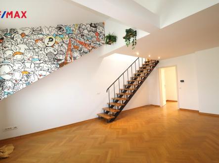 Pronájem bytu, 3+kk, 101 m²